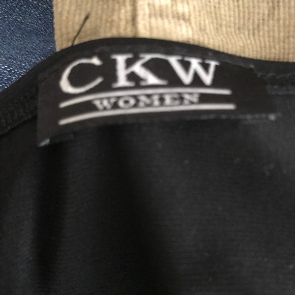 🔵 5 for 25 CKW Simple Lightweight Black Tank 2X - Picture 3 of 3